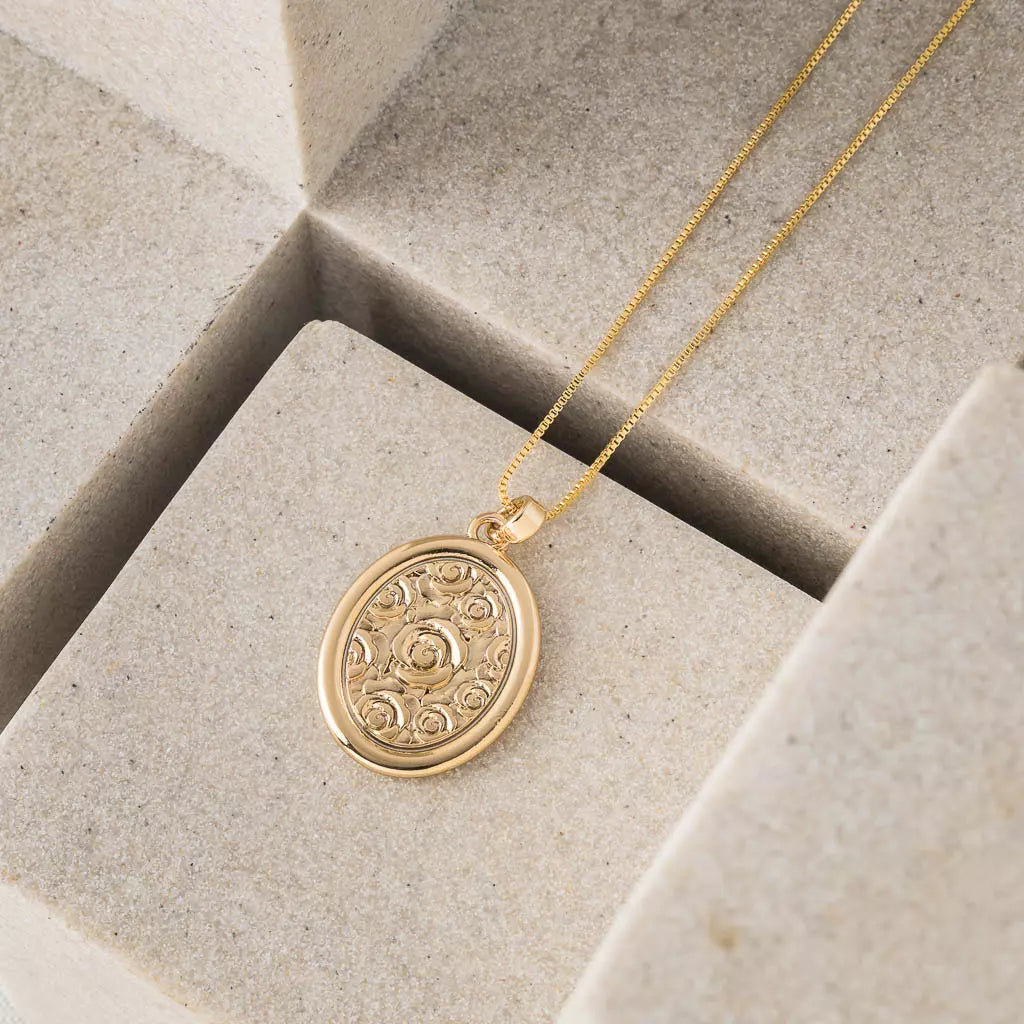 Medium Venetian Chain Necklace - Protection/Affection/Love/Dedication Medal - Gold