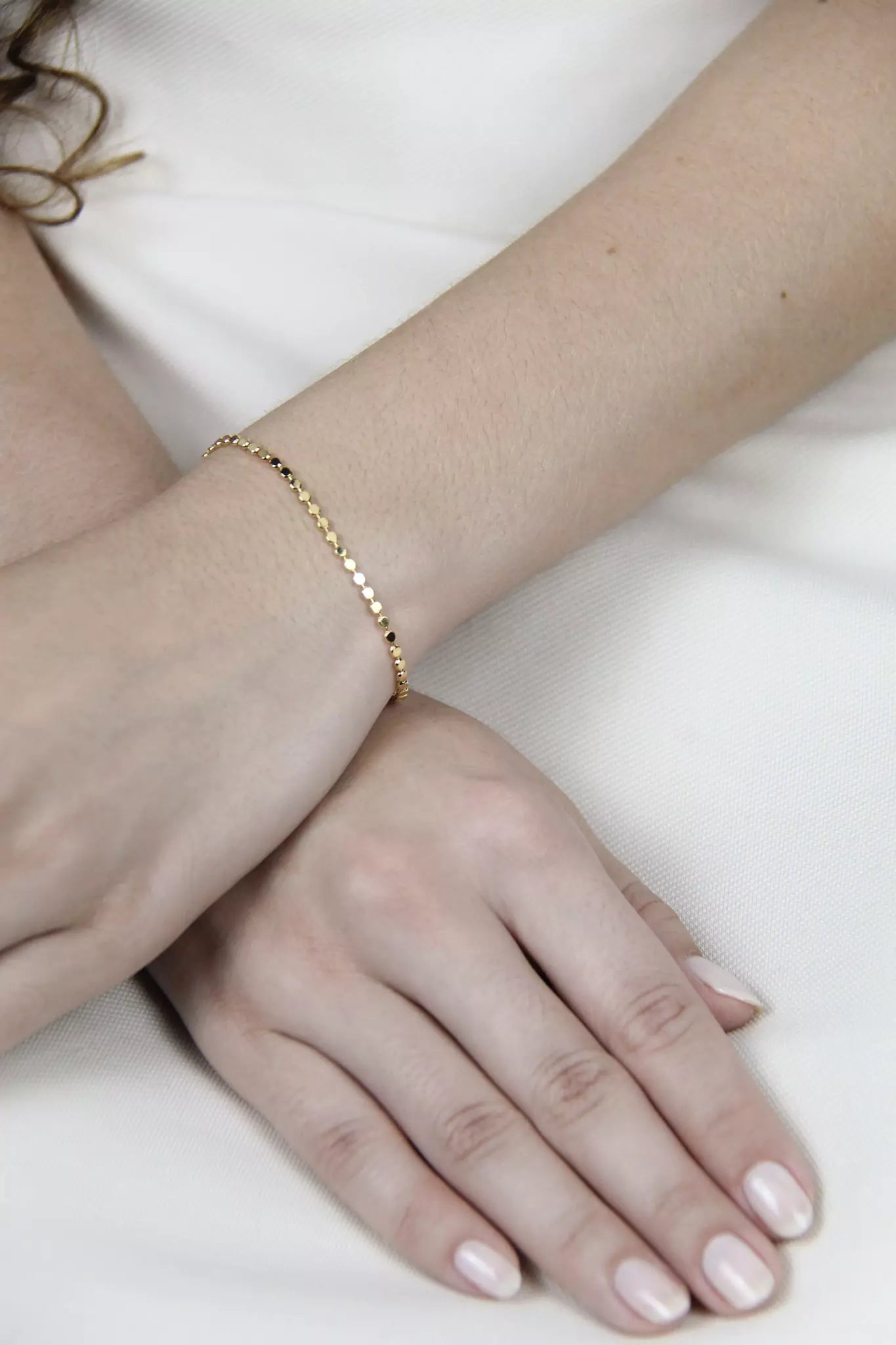 Flattened Medal (or Disc) Charm Bracelet - Gold